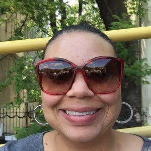 Meet your Posher, Adriane